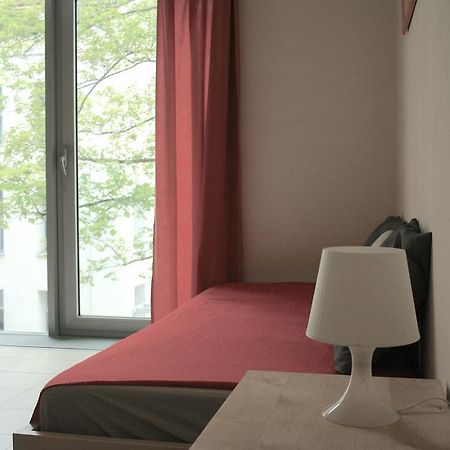 Modern And Cozy Apartment Close To Center Prag Eksteriør billede