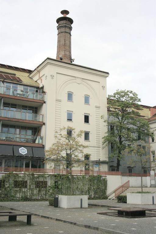 Modern And Cozy Apartment Close To Center Prag Eksteriør billede